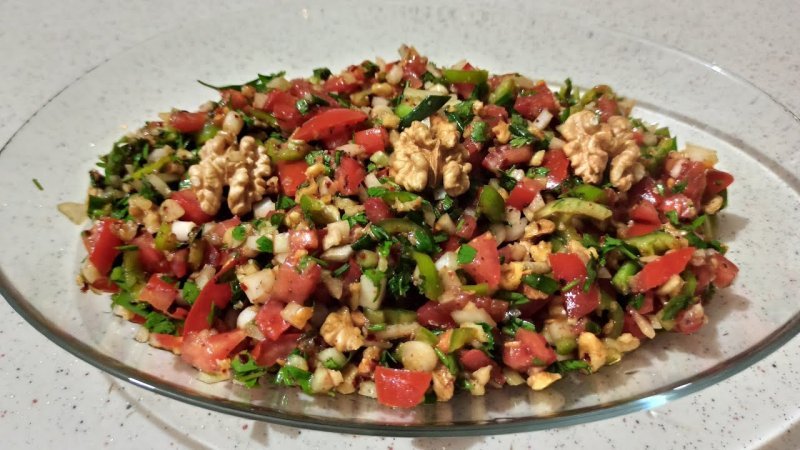 Gavurdağı Salatası